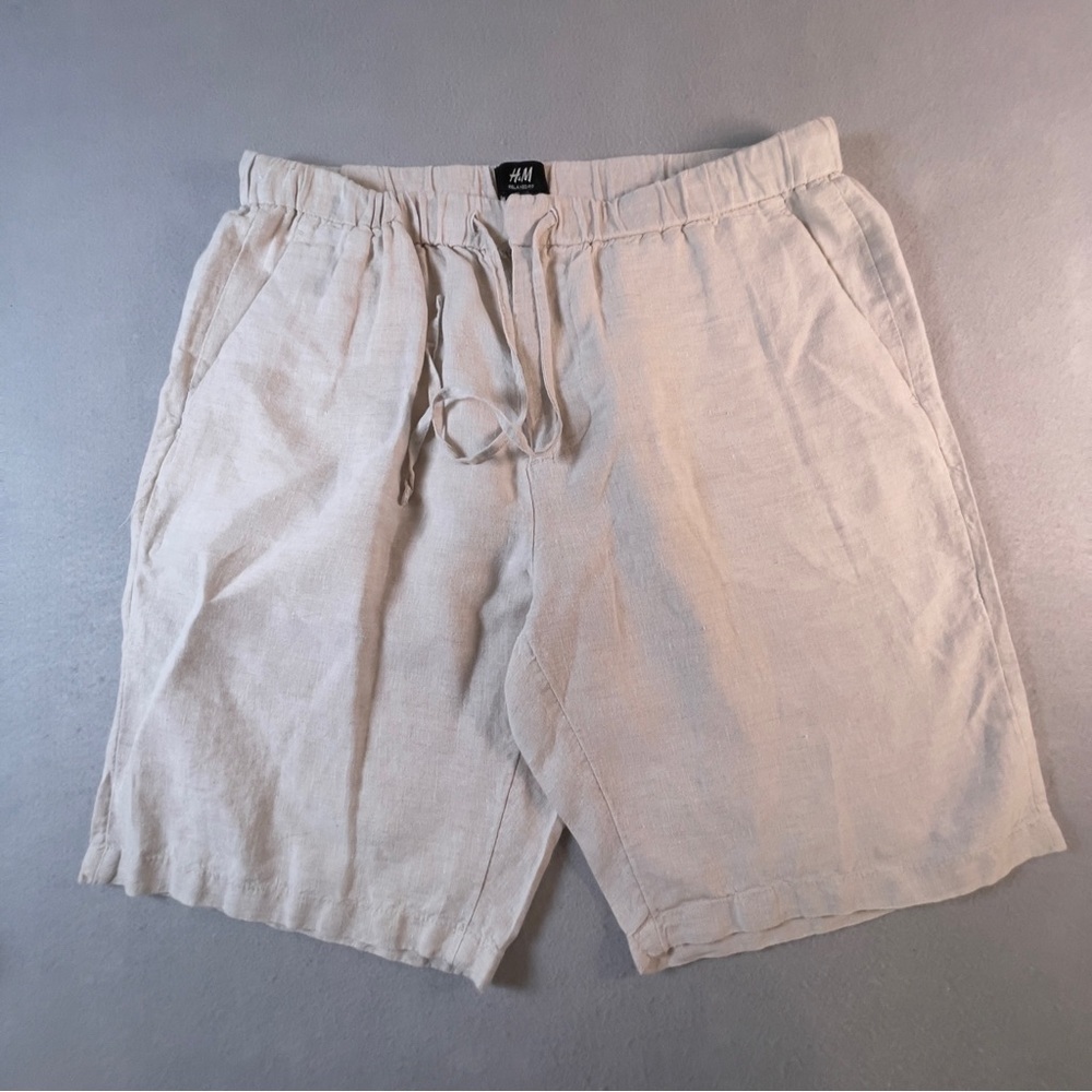 H & M Men's Linen Shorts Relaxed Fit Size 34R Beige Elastic Waist Drawstring